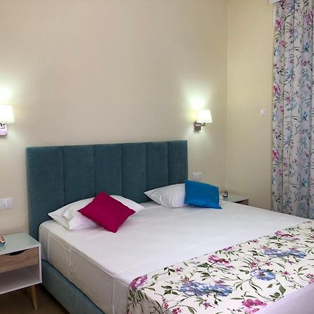 לימנאס Laios Hotel (Adults Only) מראה חיצוני תמונה