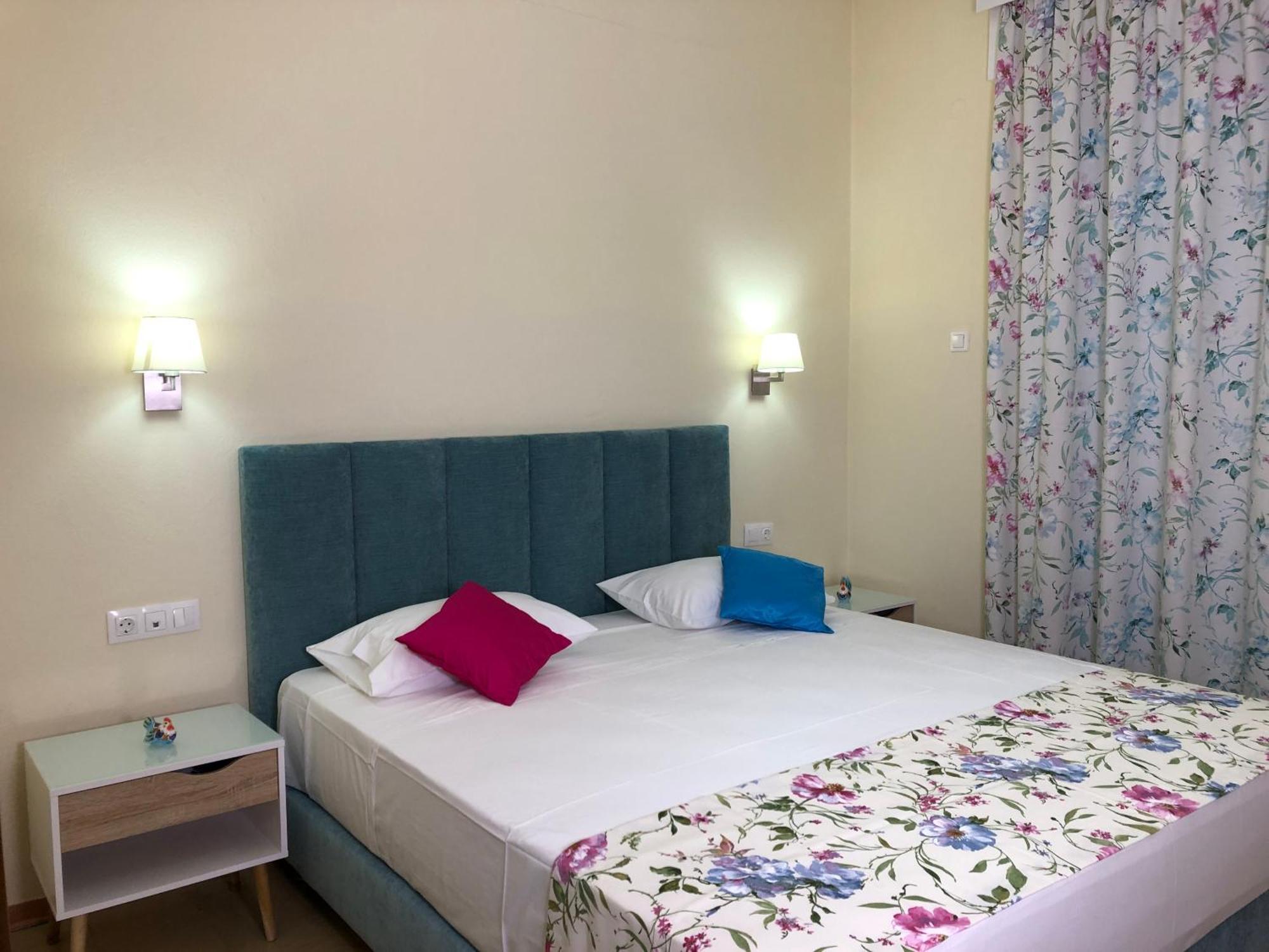 לימנאס Laios Hotel (Adults Only) מראה חיצוני תמונה